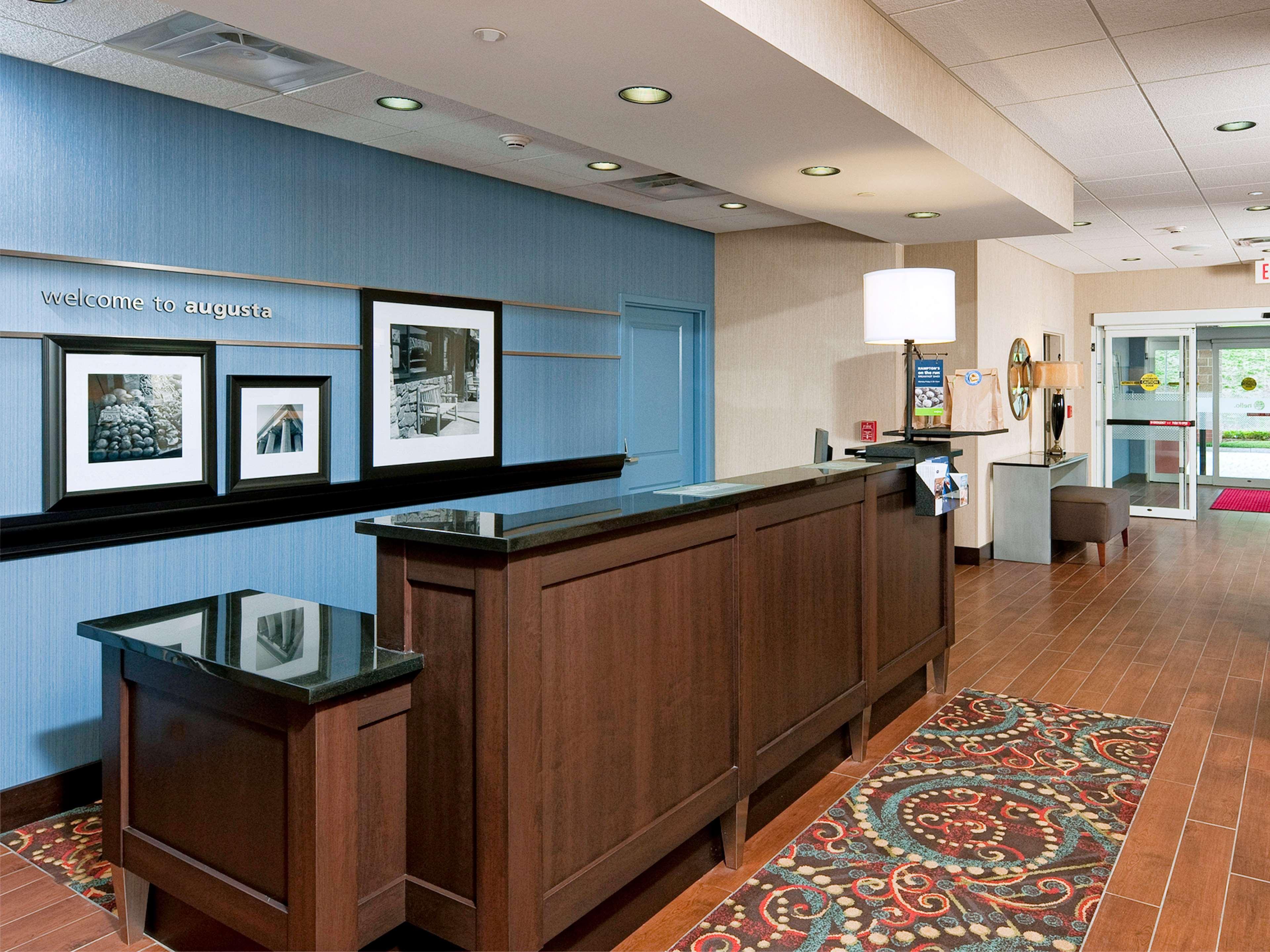 Hampton Inn Augusta Dış mekan fotoğraf